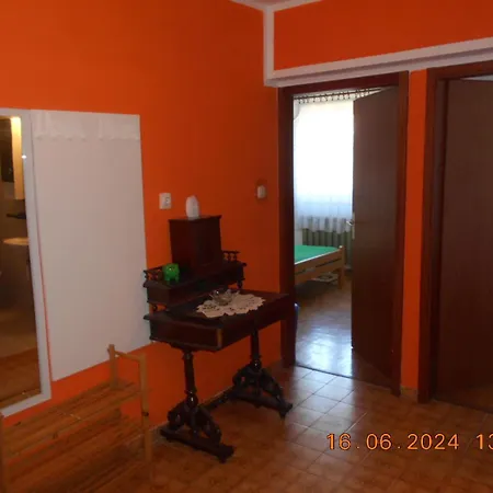 Sunset Lina Apartman Pula