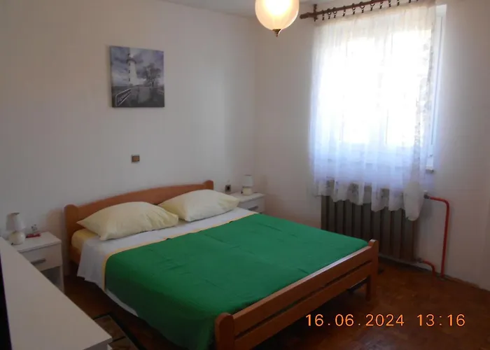 Sunset Lina Apartman Pula